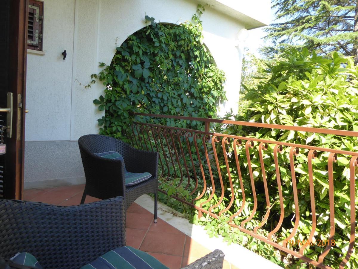 Apartmani Dubasnica Malinska Exterior foto